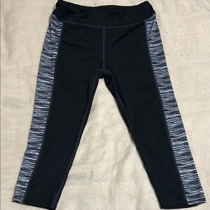 Zone Pro Womens Leggings with Black and Gray Stripes